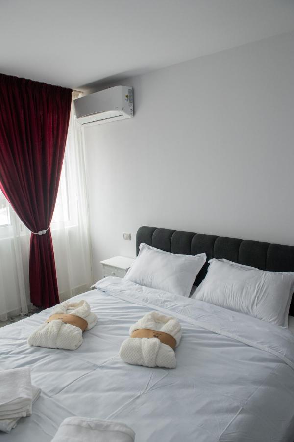 Apart Hotel Center Piatra Neamţ Eksteriør bilde